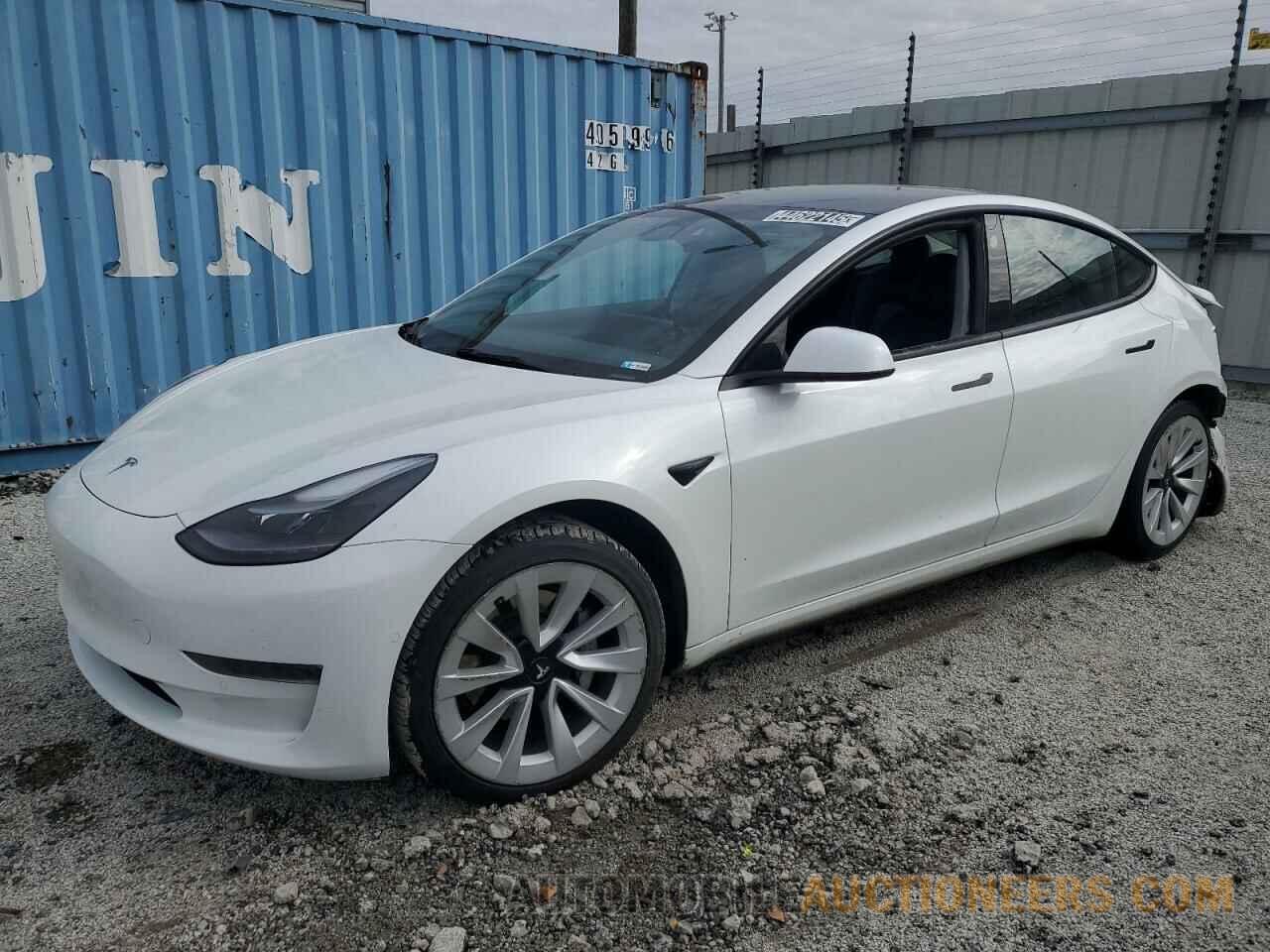 5YJ3E1EA6NF287813 TESLA MODEL 3 2022