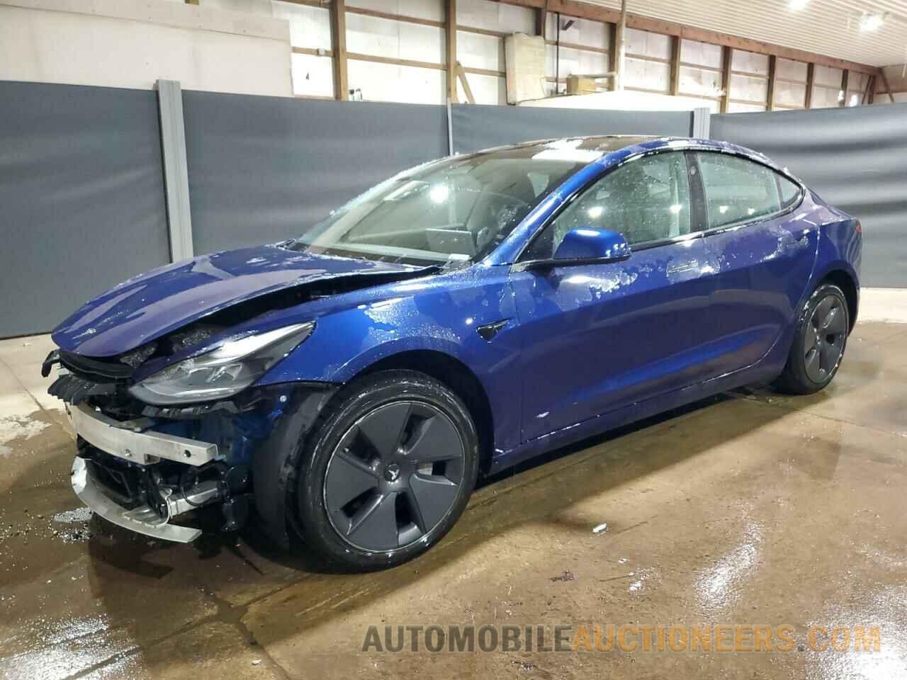 5YJ3E1EA6NF371825 TESLA MODEL 3 2022