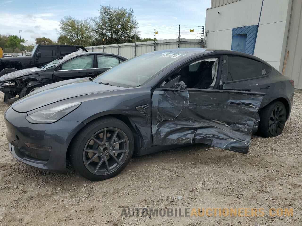 5YJ3E1EA6PF399854 TESLA MODEL 3 2023