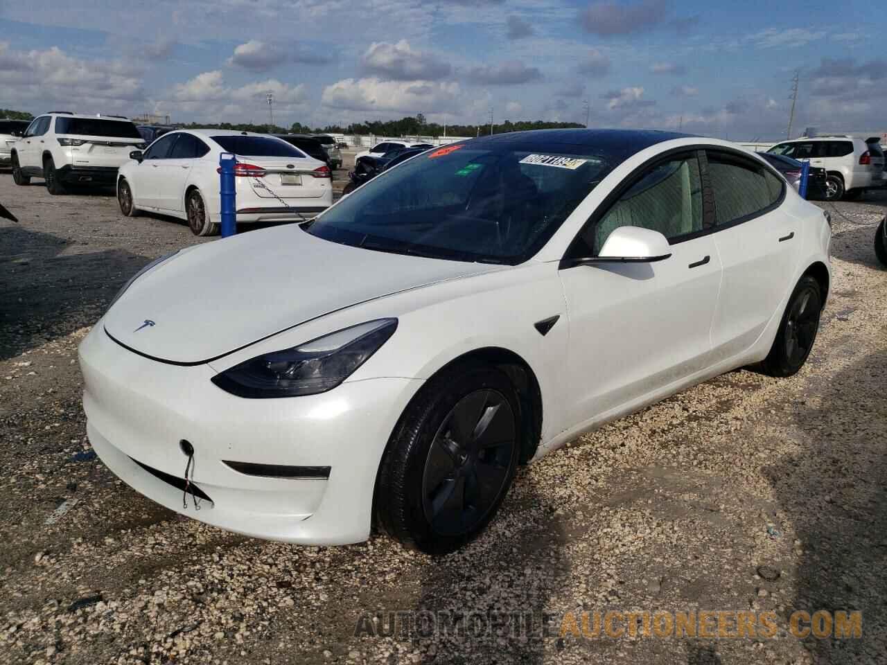 5YJ3E1EA6PF451418 TESLA MODEL 3 2023