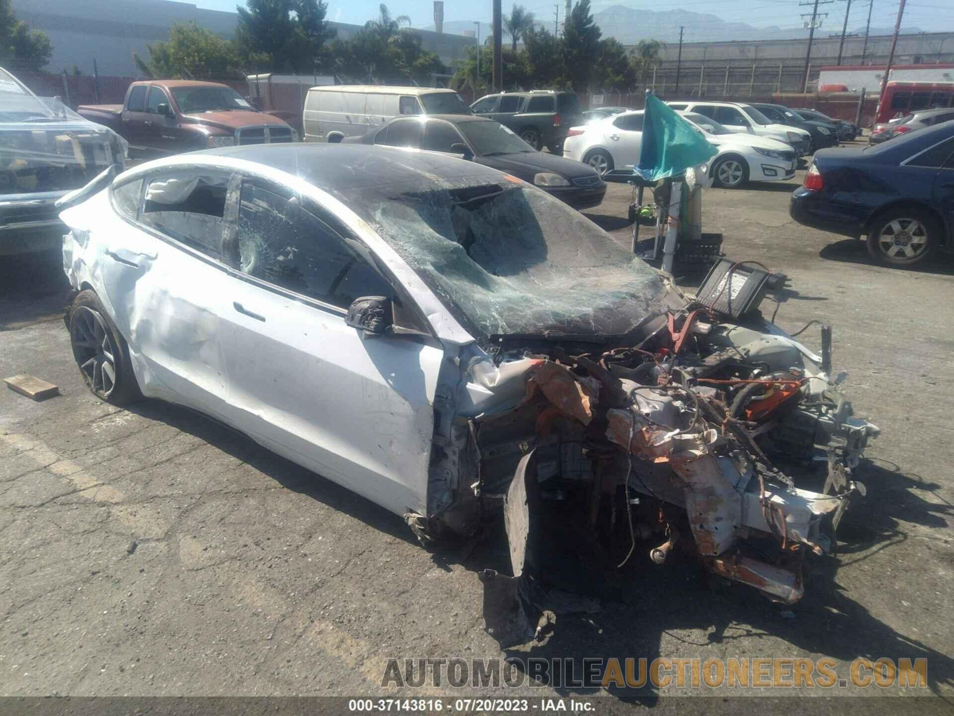 5YJ3E1EA6PF517806 TESLA MODEL 3 2023