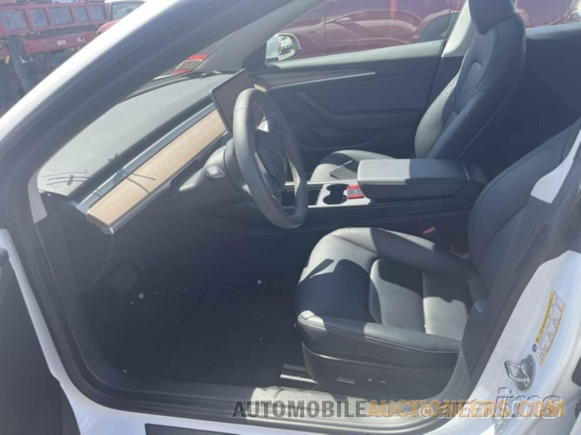 5YJ3E1EA6PF553043 TESLA MODEL 3 2023