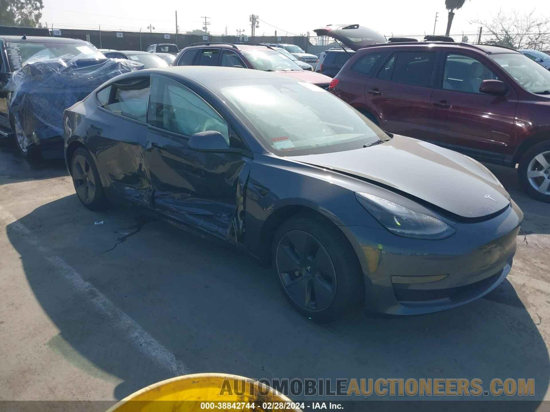 5YJ3E1EA6PF582137 TESLA MODEL 3 2023