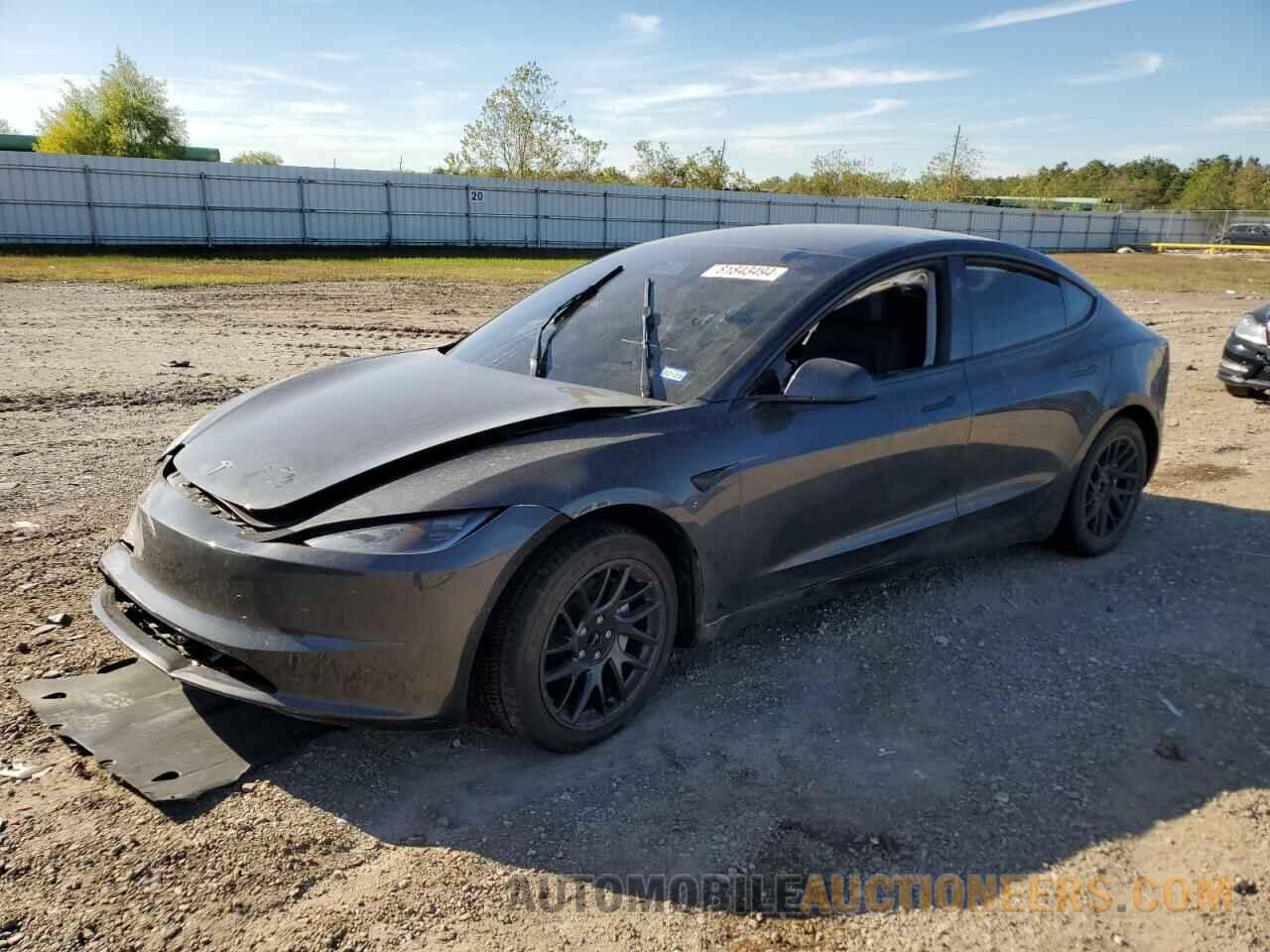 5YJ3E1EA6RF721041 TESLA MODEL 3 2024