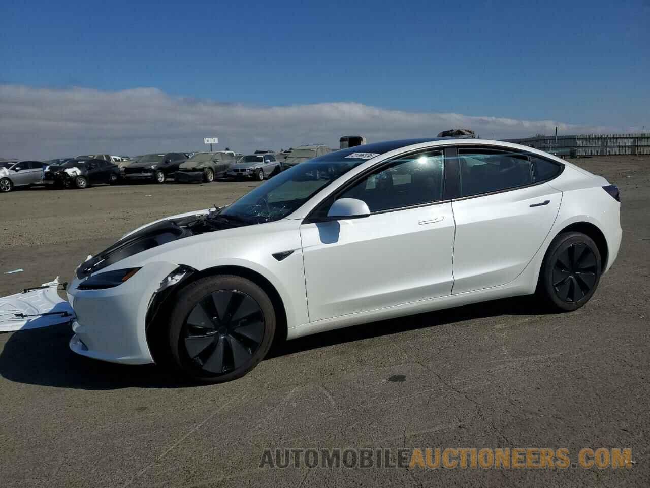 5YJ3E1EA6RF721685 TESLA MODEL 3 2024