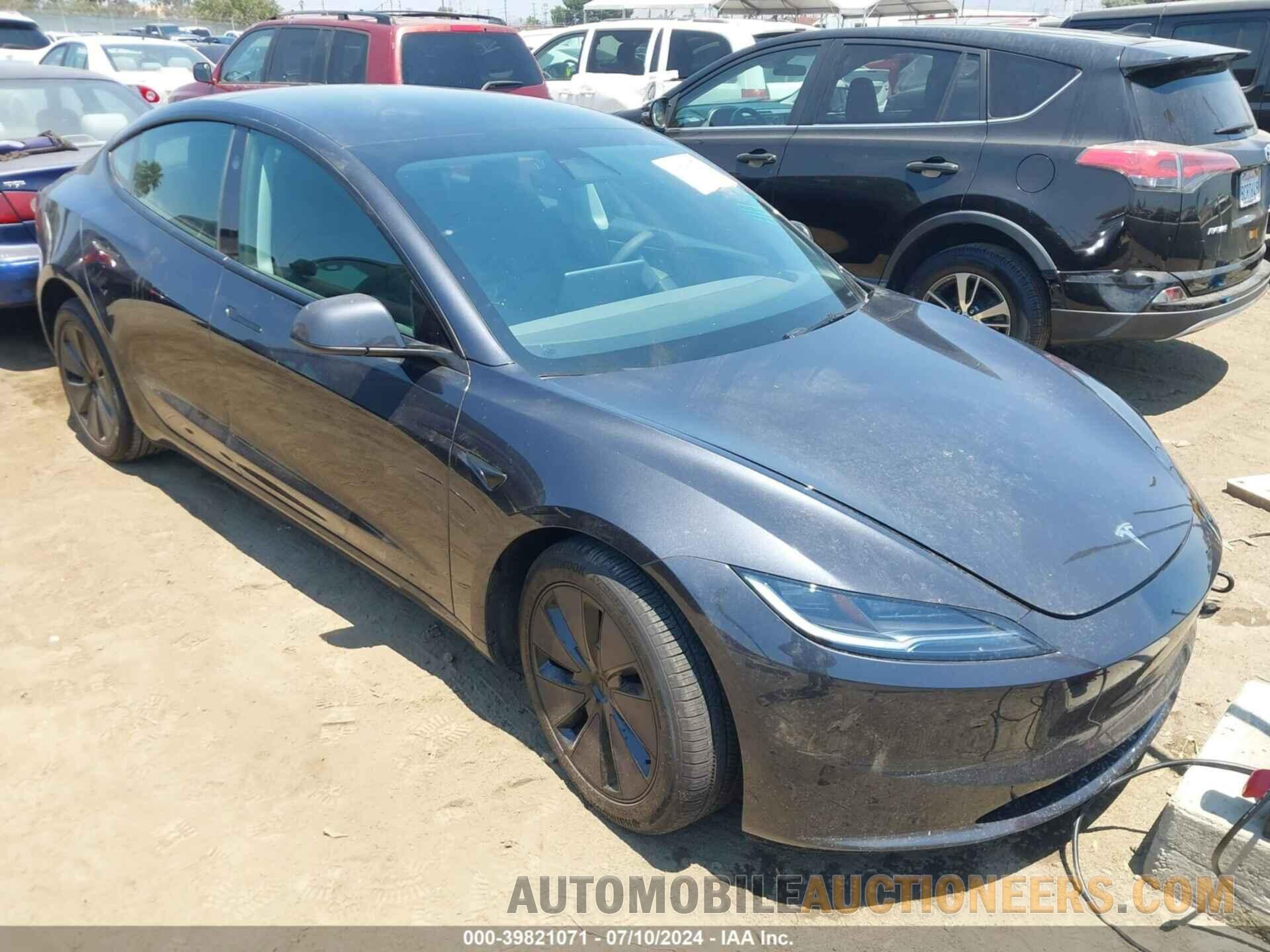 5YJ3E1EA6RF726255 TESLA MODEL 3 2024