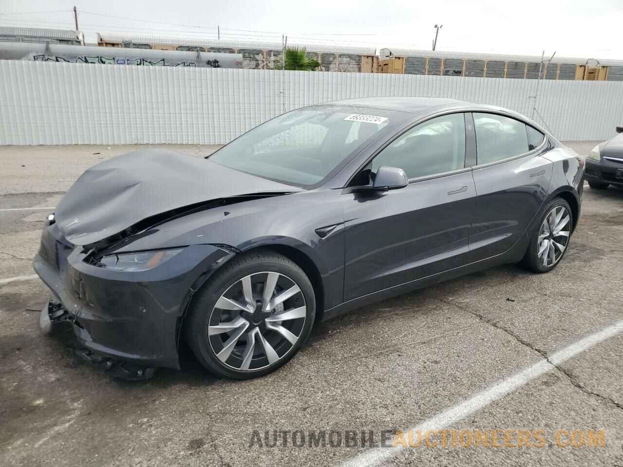 5YJ3E1EA6RF742472 TESLA MODEL 3 2024