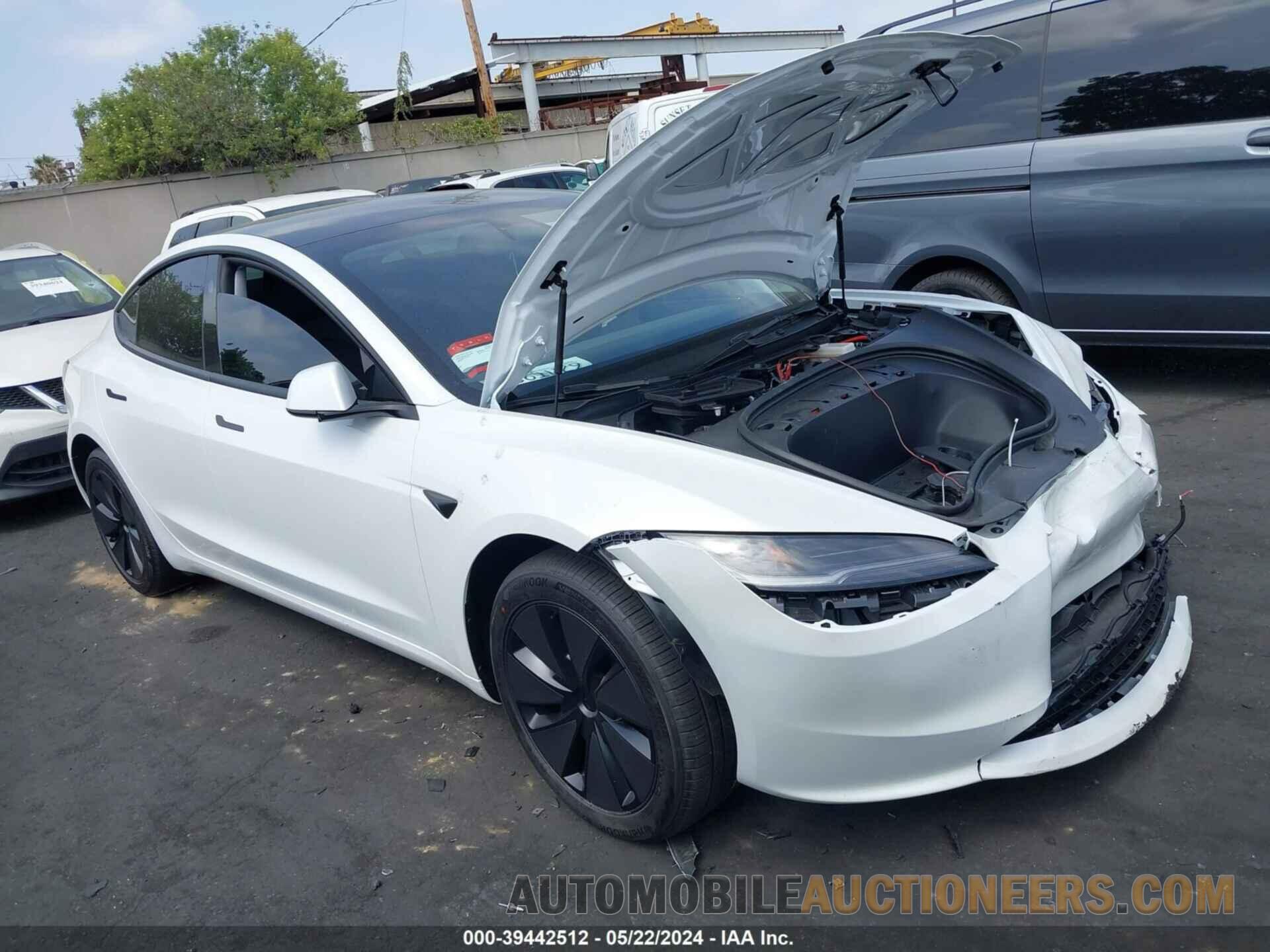 5YJ3E1EA6RF745355 TESLA MODEL 3 2024