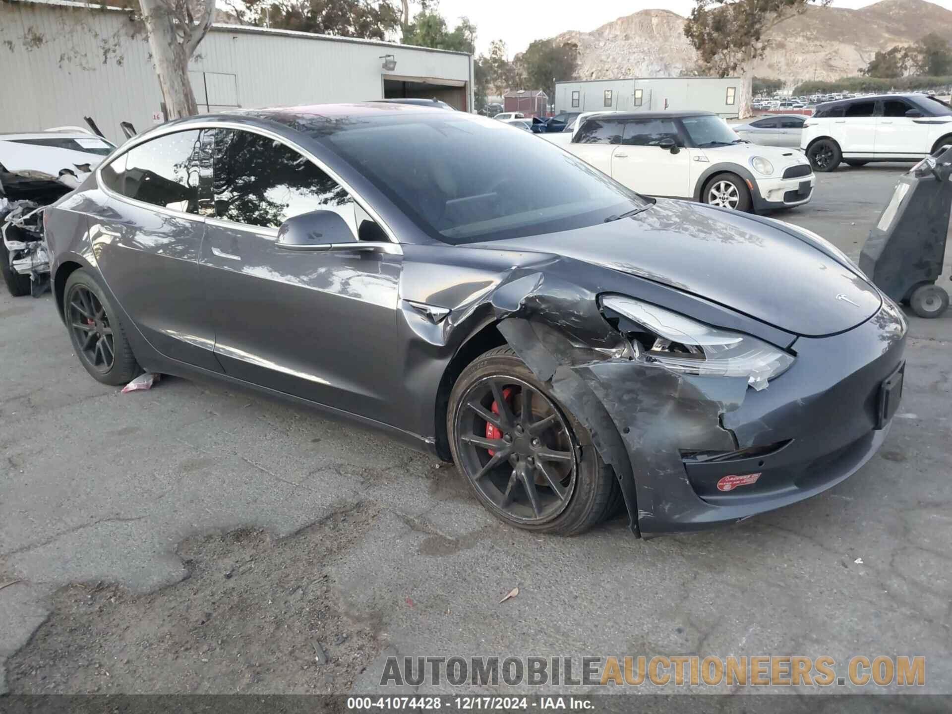 5YJ3E1EA7HF002203 TESLA MODEL 3 2017