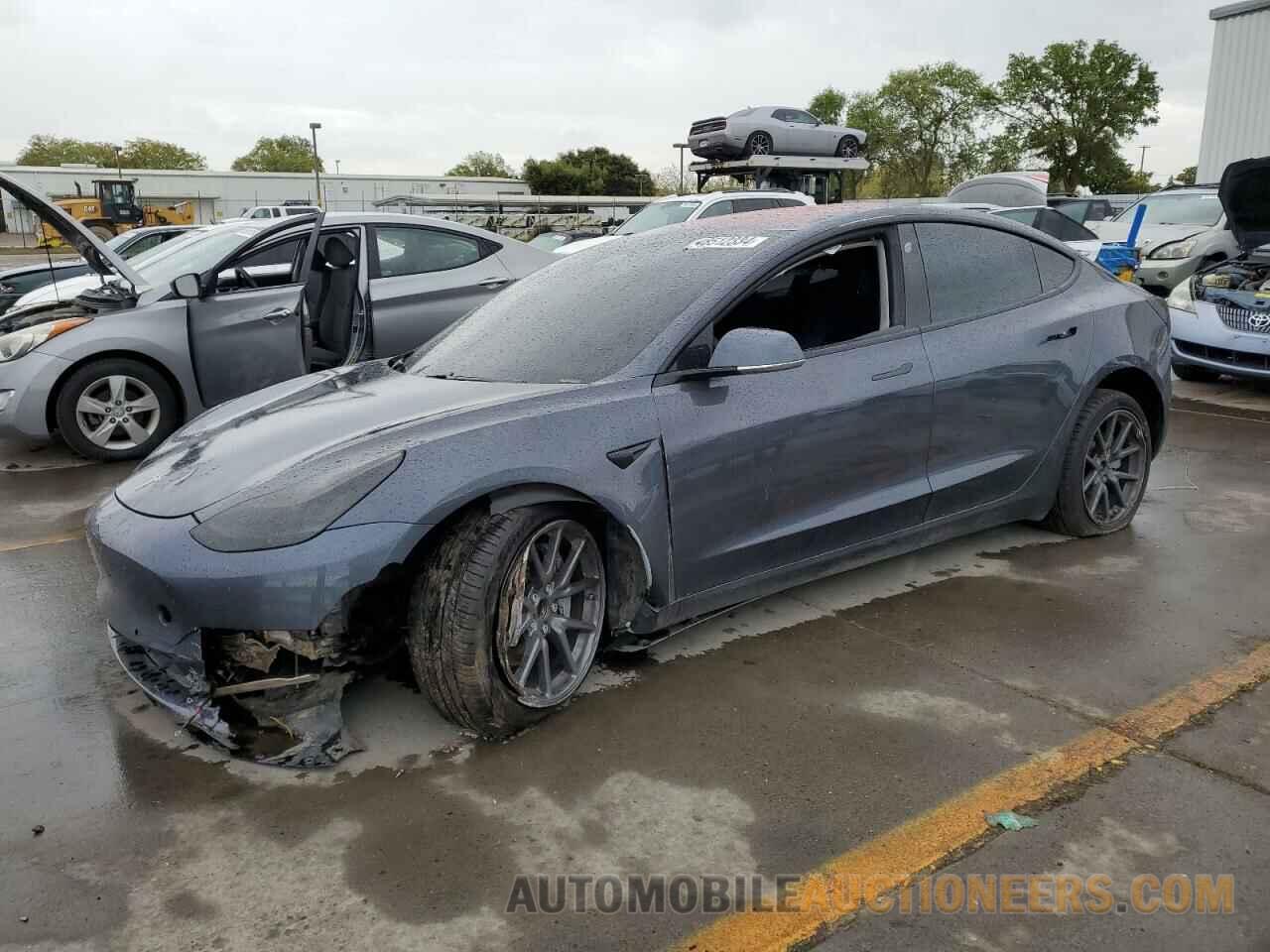 5YJ3E1EA7JF011487 TESLA MODEL 3 2018