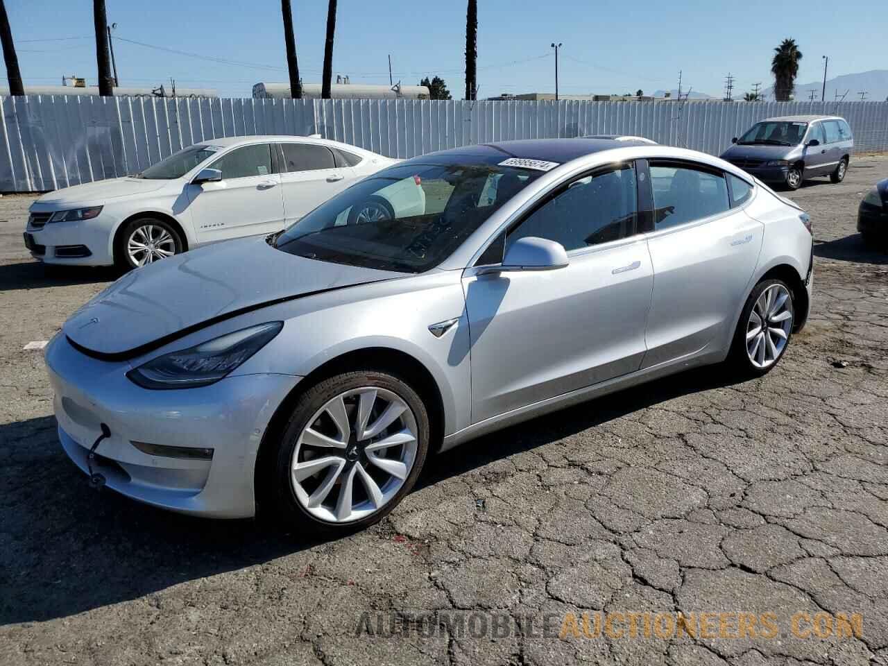 5YJ3E1EA7JF012123 TESLA MODEL 3 2018