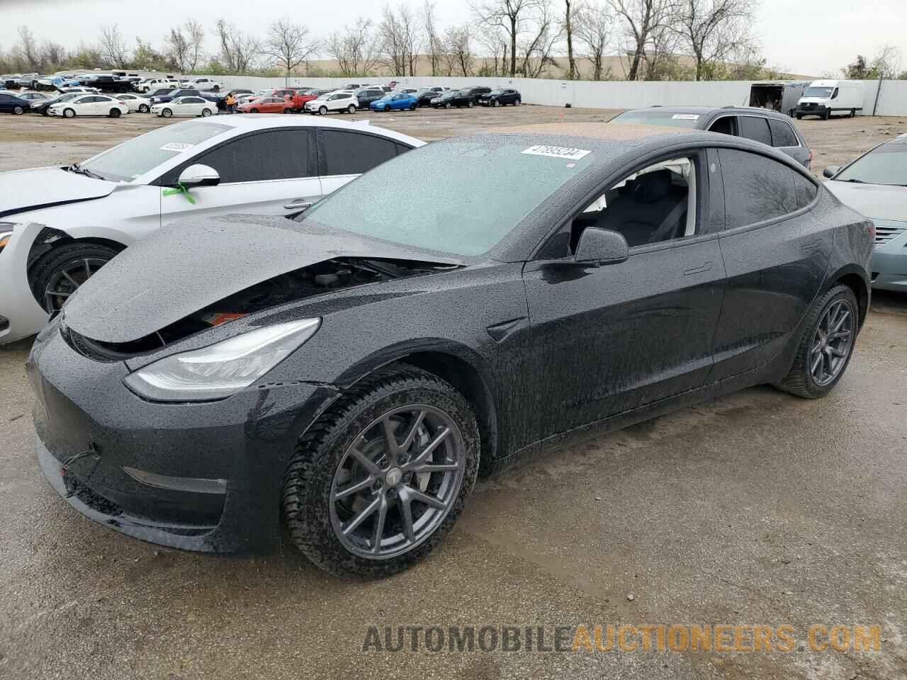 5YJ3E1EA7JF014972 TESLA MODEL 3 2018