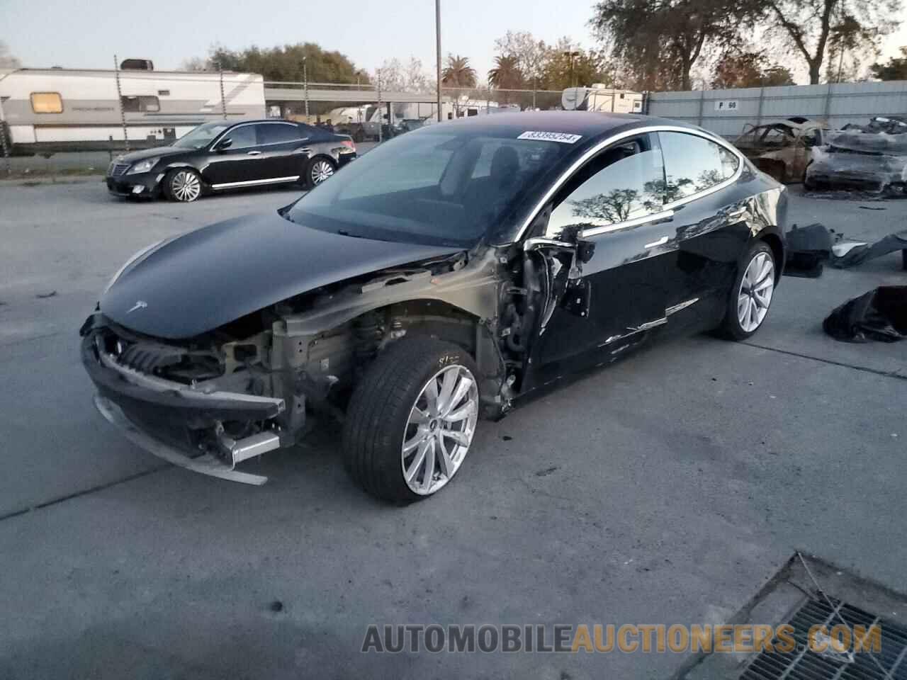 5YJ3E1EA7JF015037 TESLA MODEL 3 2018