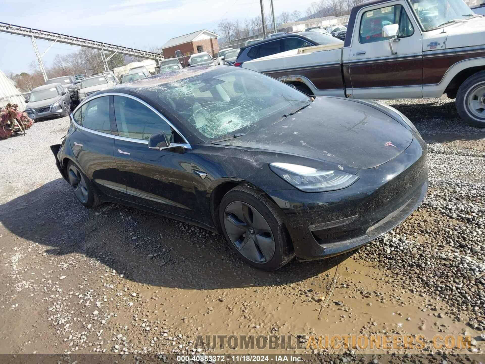 5YJ3E1EA7JF018777 TESLA MODEL 3 2018