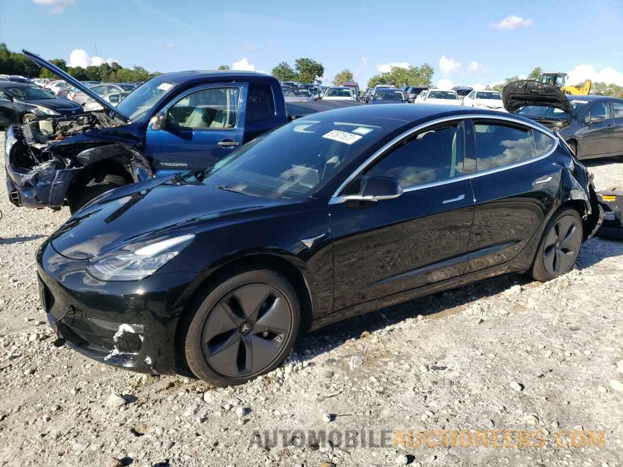 5YJ3E1EA7JF026412 TESLA MODEL 3 2018