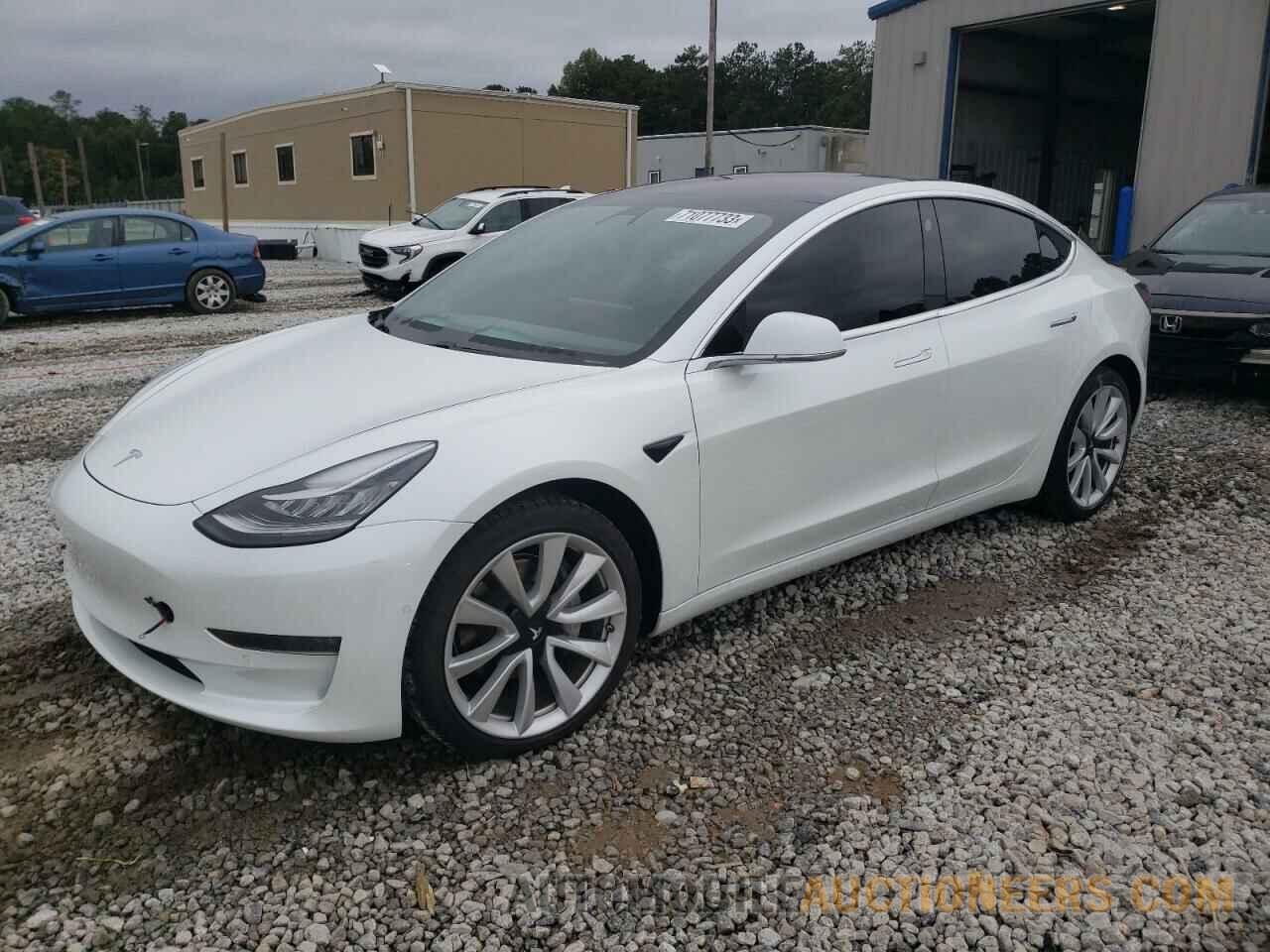 5YJ3E1EA7JF044375 TESLA MODEL 3 2018