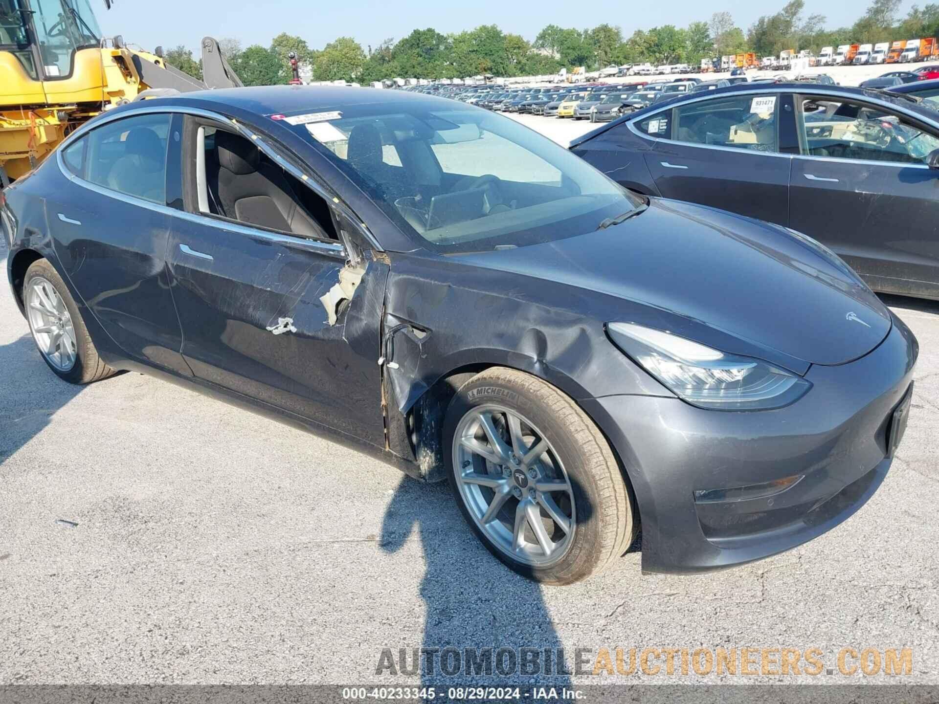 5YJ3E1EA7JF048247 TESLA MODEL 3 2018