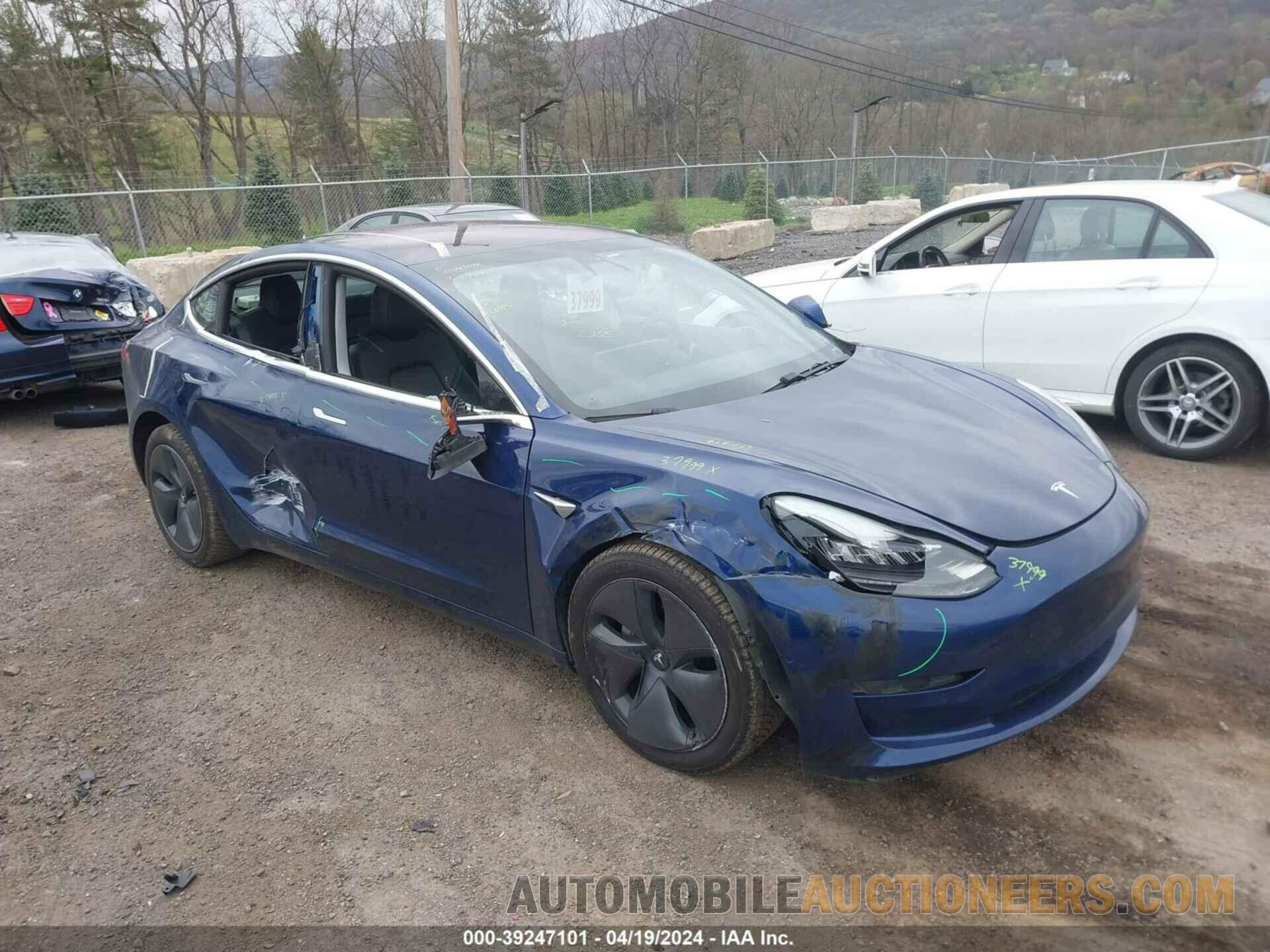 5YJ3E1EA7JF077893 TESLA MODEL 3 2018