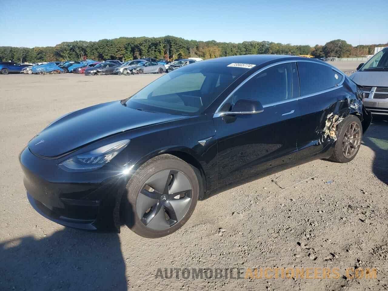 5YJ3E1EA7JF123125 TESLA MODEL 3 2018