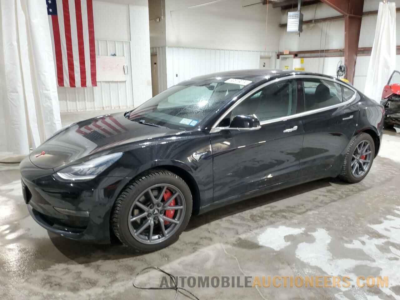 5YJ3E1EA7JF123397 TESLA MODEL 3 2018