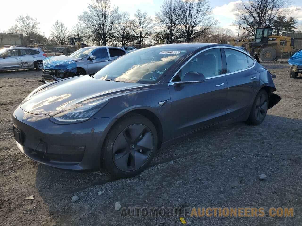 5YJ3E1EA7JF153662 TESLA MODEL 3 2018