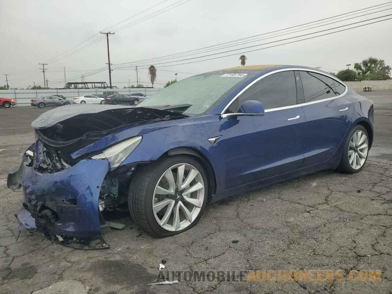 5YJ3E1EA7JF164273 TESLA MODEL 3 2018