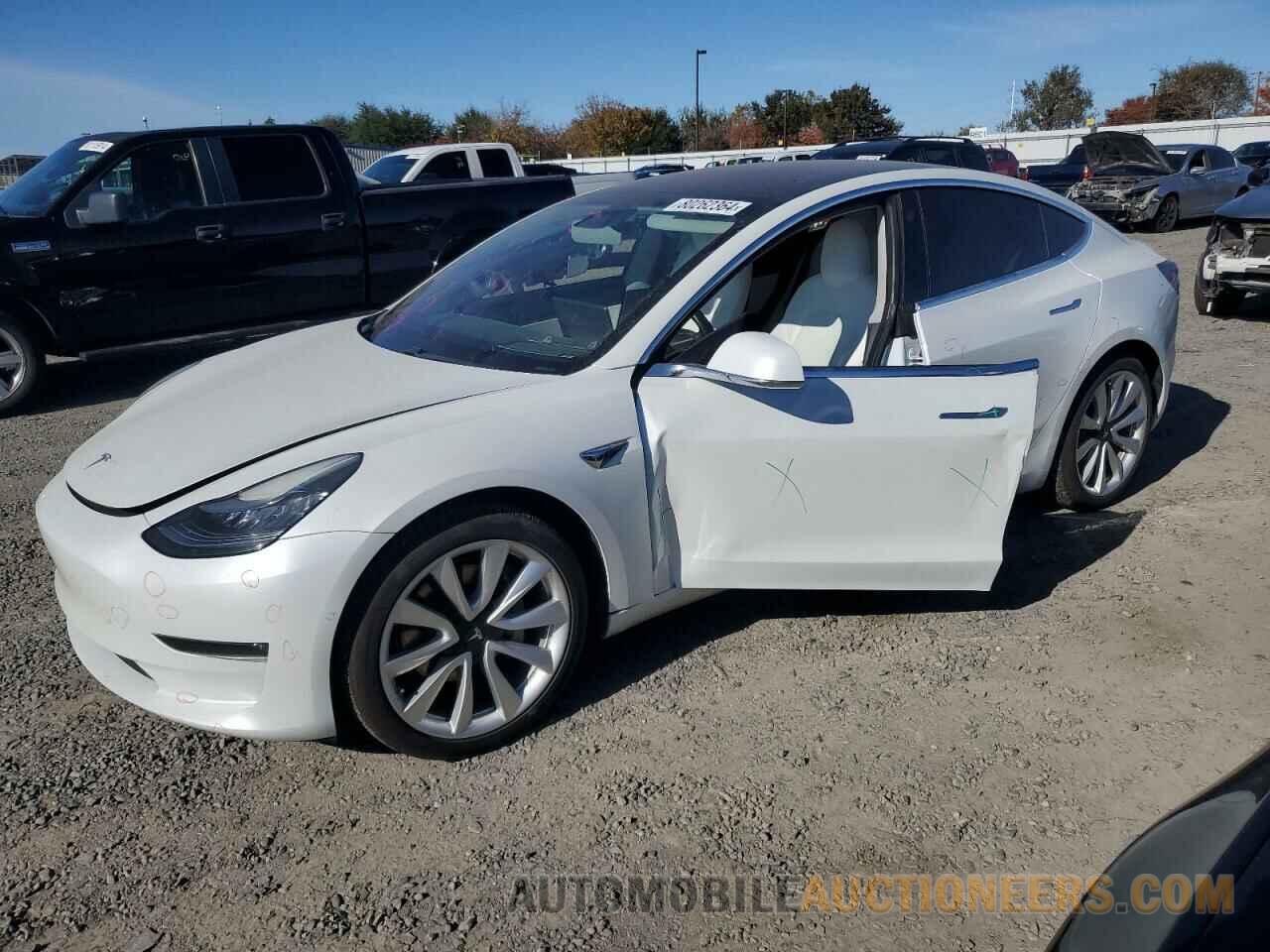 5YJ3E1EA7JF169652 TESLA MODEL 3 2018