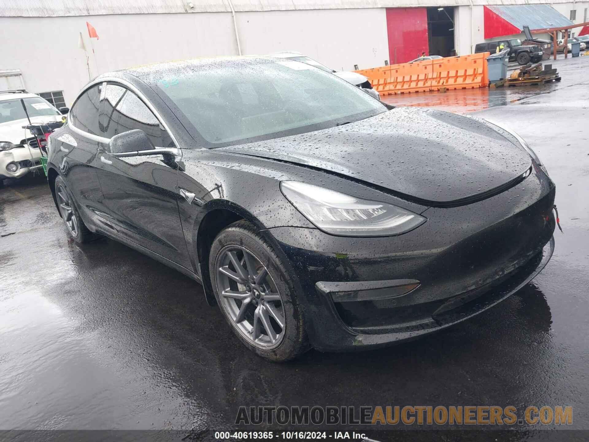 5YJ3E1EA7KF193077 TESLA MODEL 3 2019