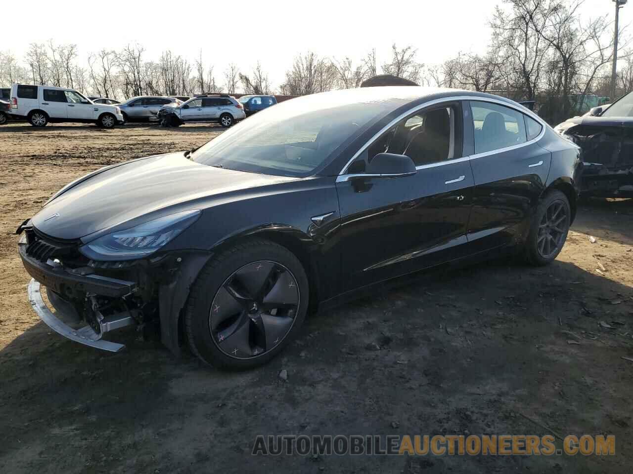 5YJ3E1EA7KF305182 TESLA MODEL 3 2019