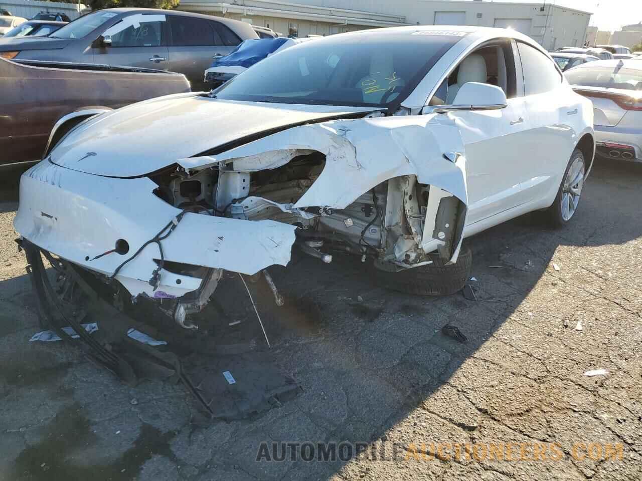 5YJ3E1EA7KF346380 TESLA MODEL 3 2019