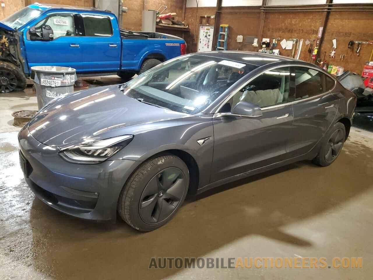 5YJ3E1EA7KF396339 TESLA MODEL 3 2019