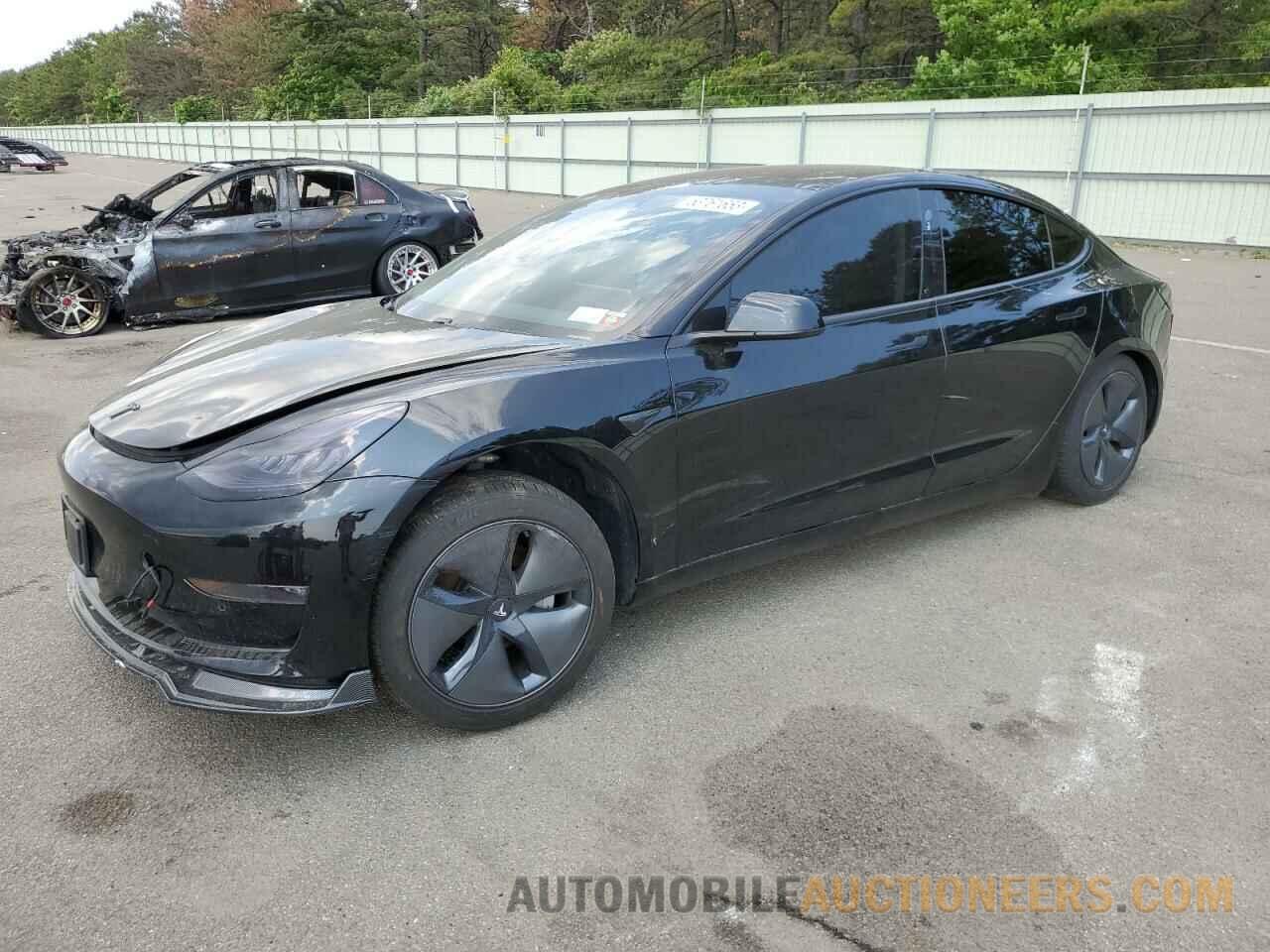 5YJ3E1EA7KF399449 TESLA MODEL 3 2019