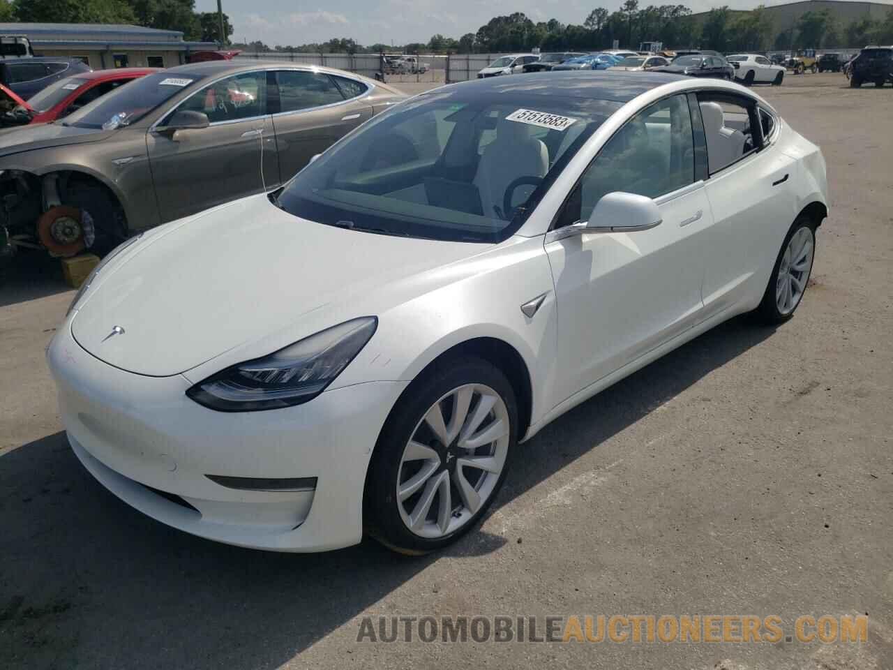 5YJ3E1EA7KF445085 TESLA MODEL 3 2019