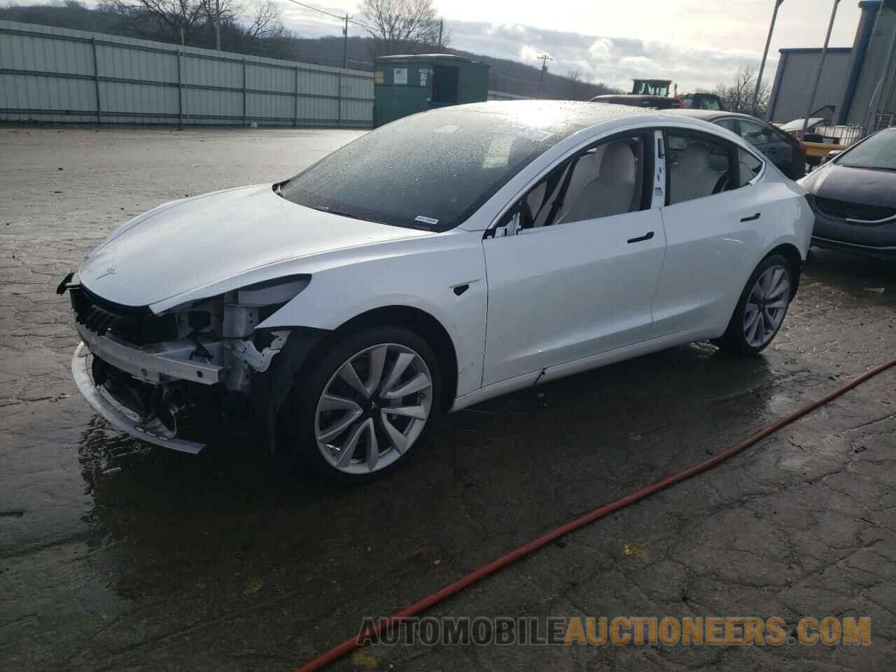 5YJ3E1EA7KF486915 TESLA MODEL 3 2019