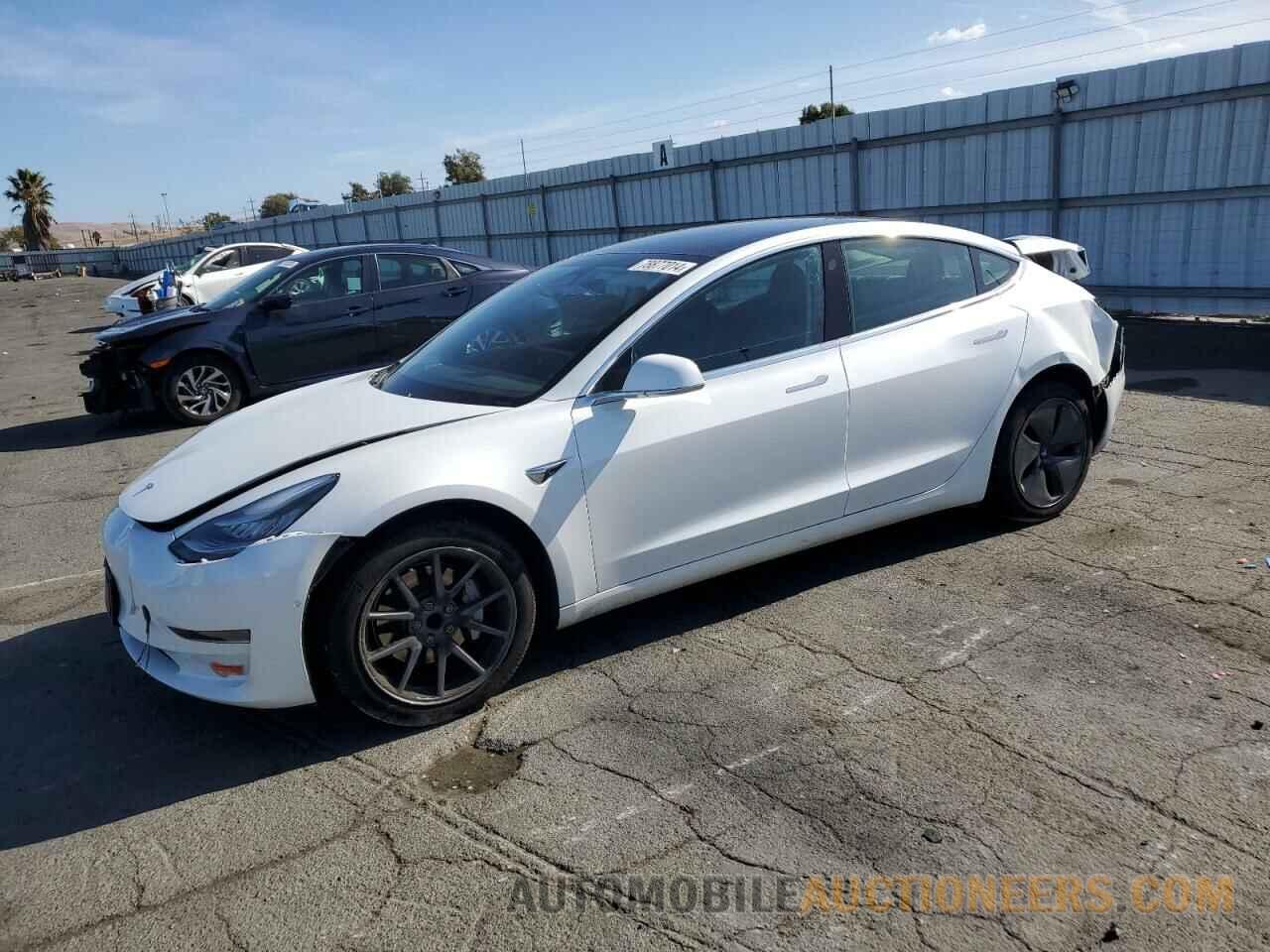 5YJ3E1EA7LF739975 TESLA MODEL 3 2020