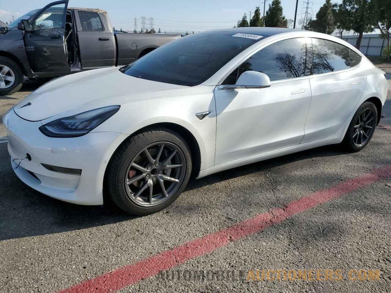 5YJ3E1EA7LF745260 TESLA MODEL 3 2020