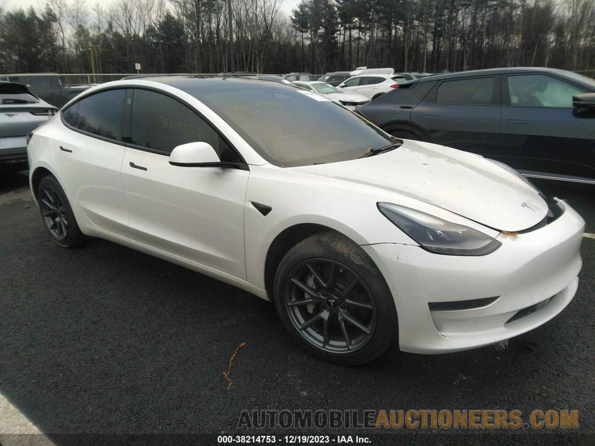 5YJ3E1EA7MF030061 TESLA MODEL 3 2021