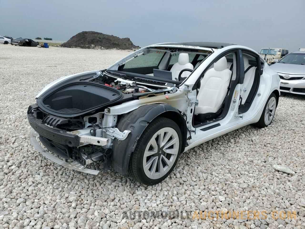 5YJ3E1EA7MF920639 TESLA MODEL 3 2021