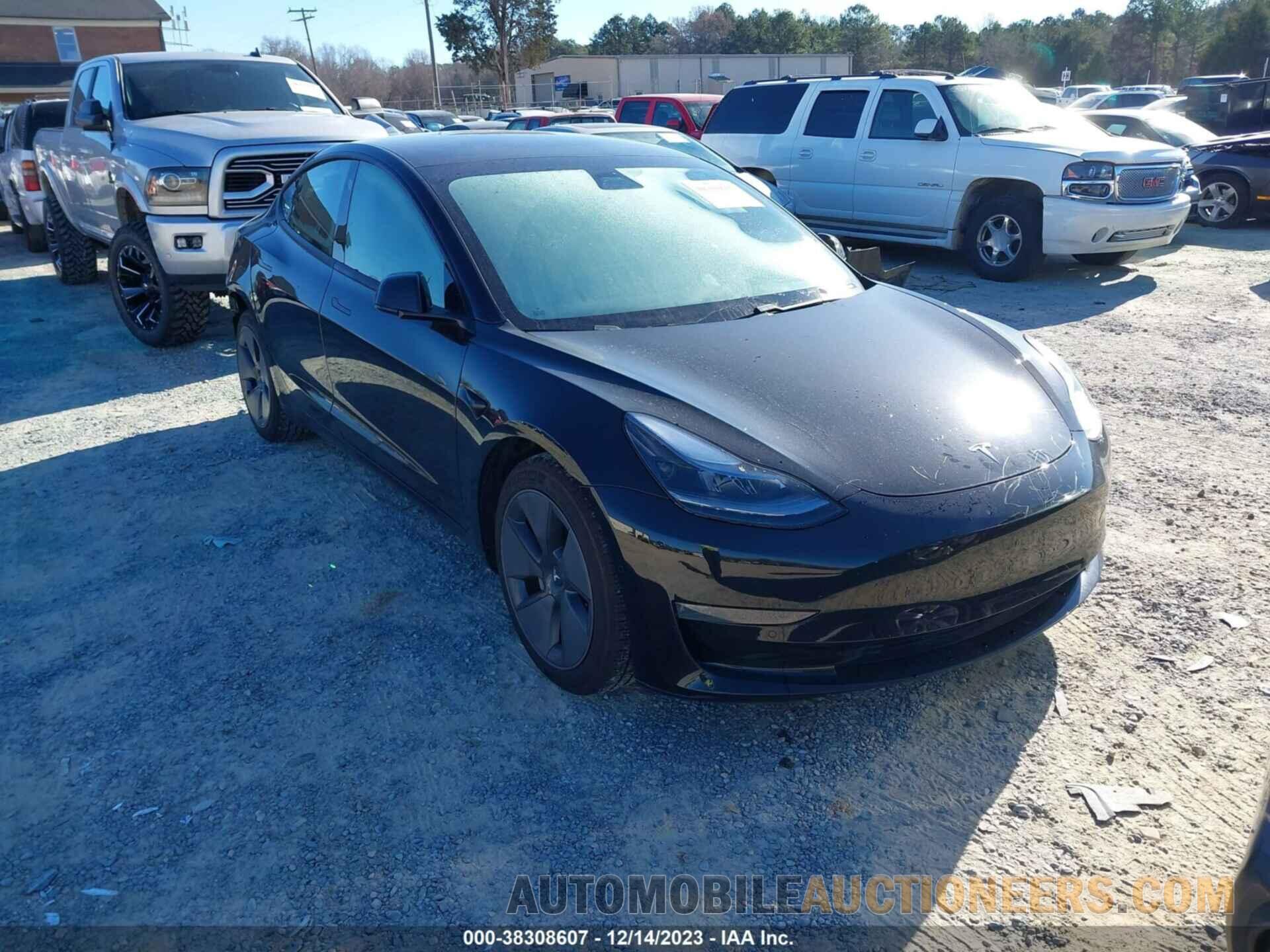 5YJ3E1EA7MF977018 TESLA MODEL 3 2021