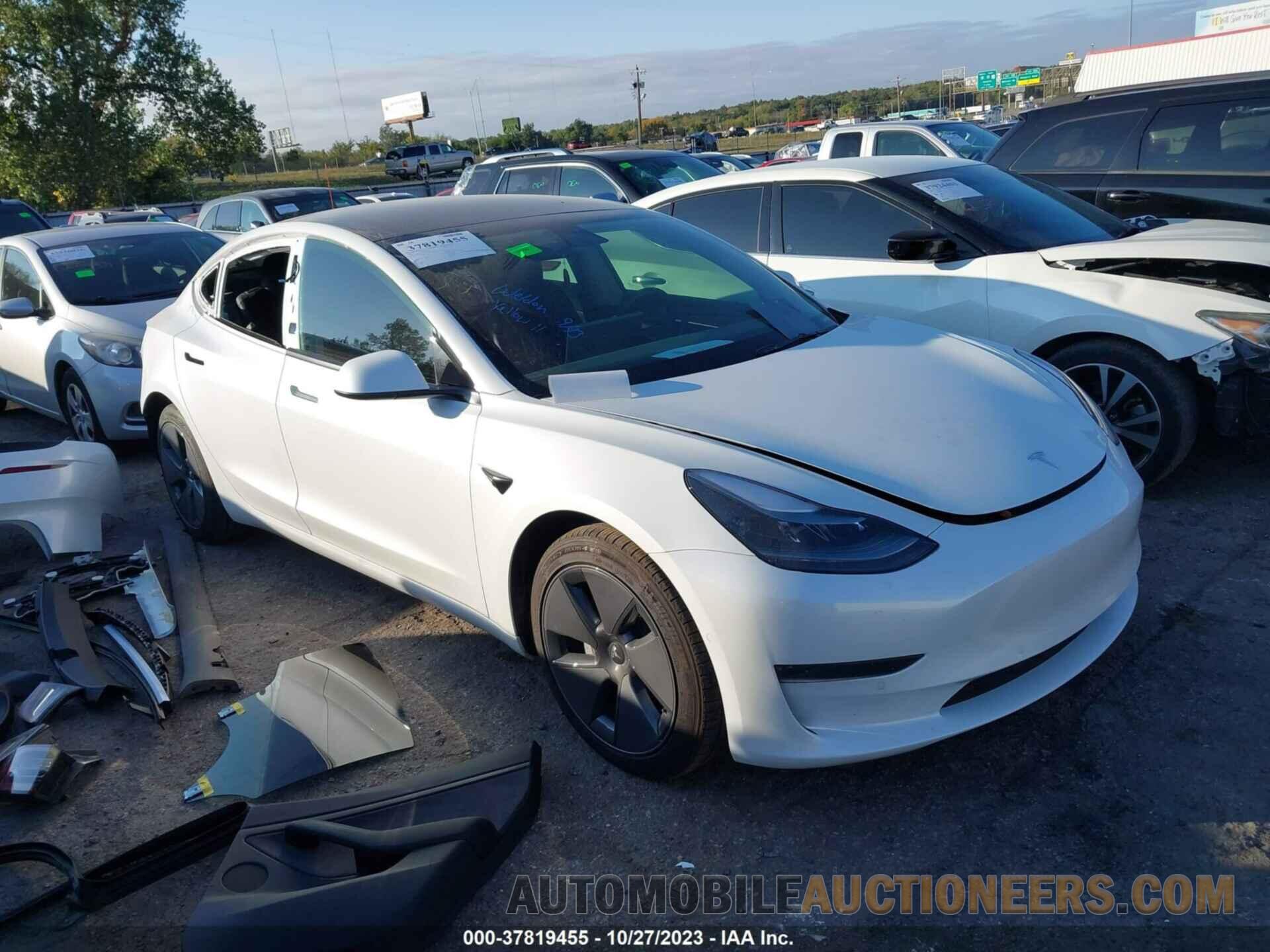 5YJ3E1EA7NF102443 TESLA MODEL 3 2022