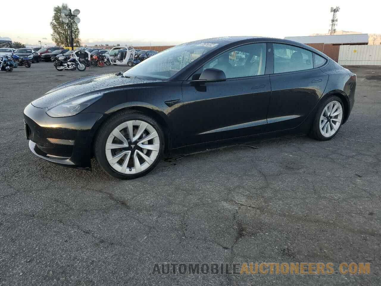 5YJ3E1EA7NF185677 TESLA MODEL 3 2022