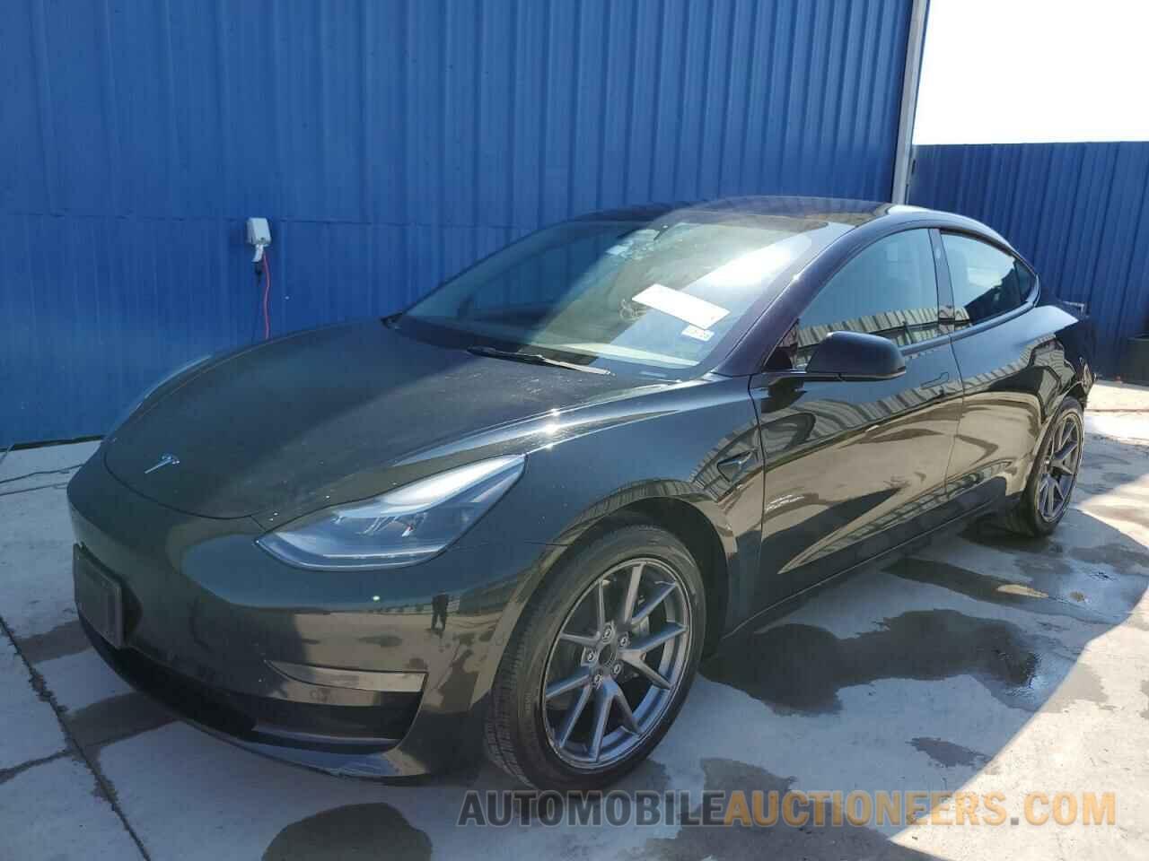 5YJ3E1EA7NF185761 TESLA MODEL 3 2022