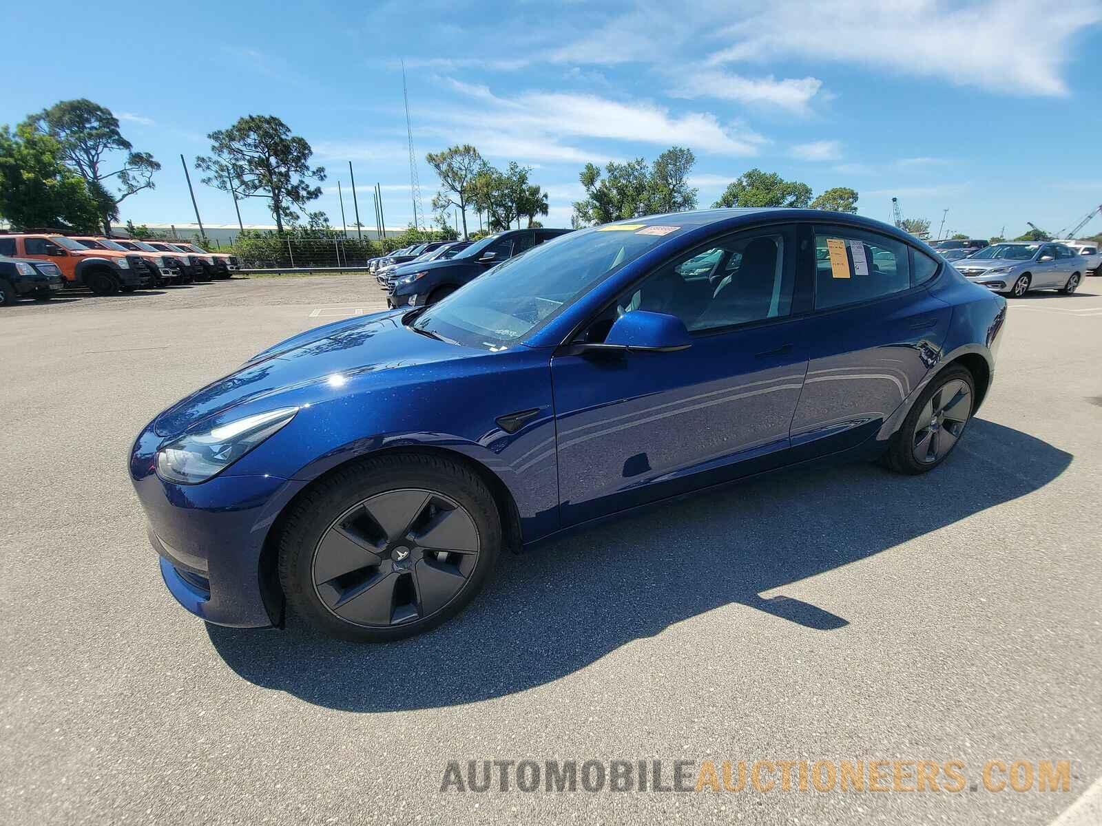 5YJ3E1EA7NF188112 Tesla Model 3 2022