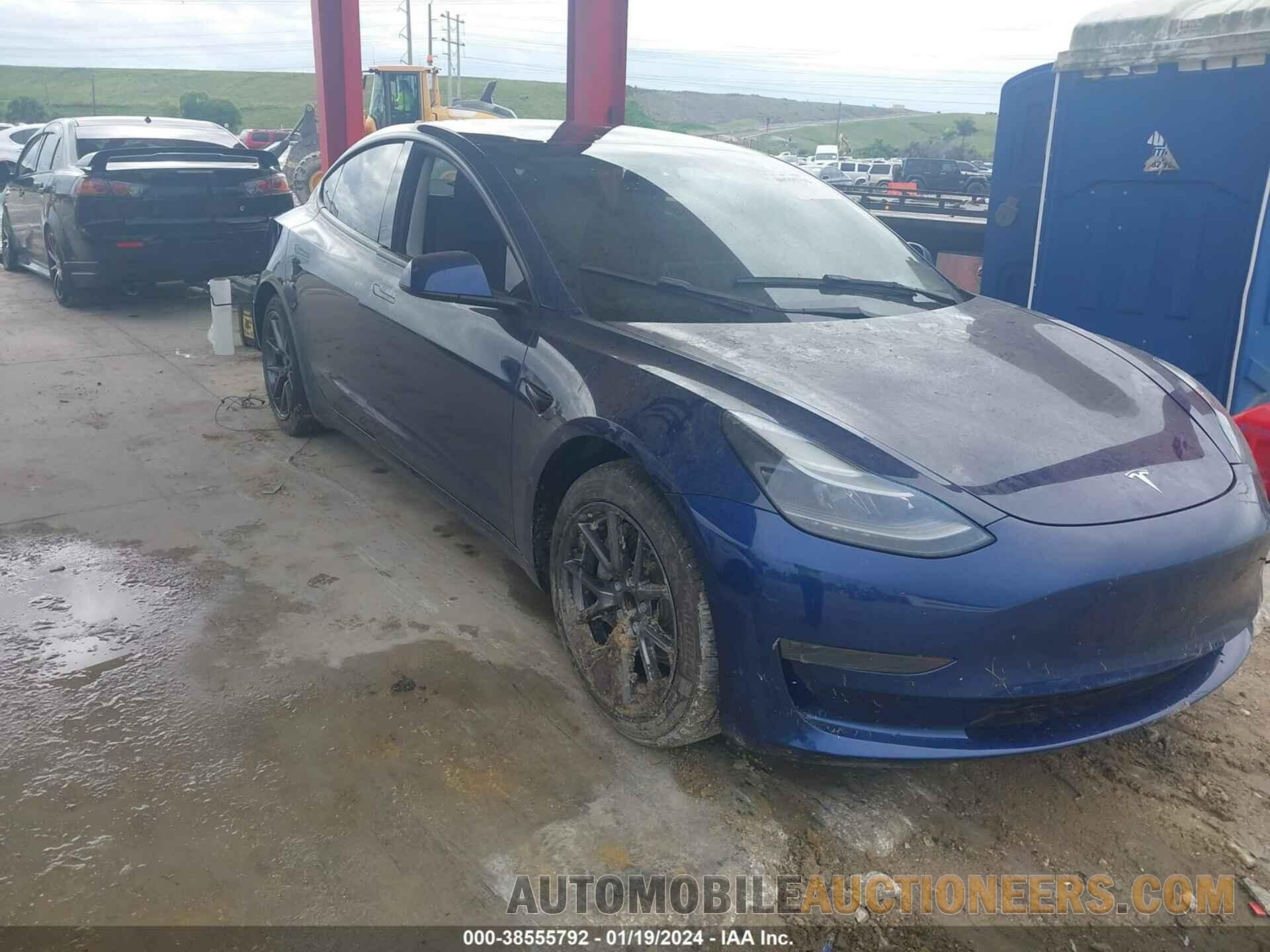 5YJ3E1EA7NF230679 TESLA MODEL 3 2022