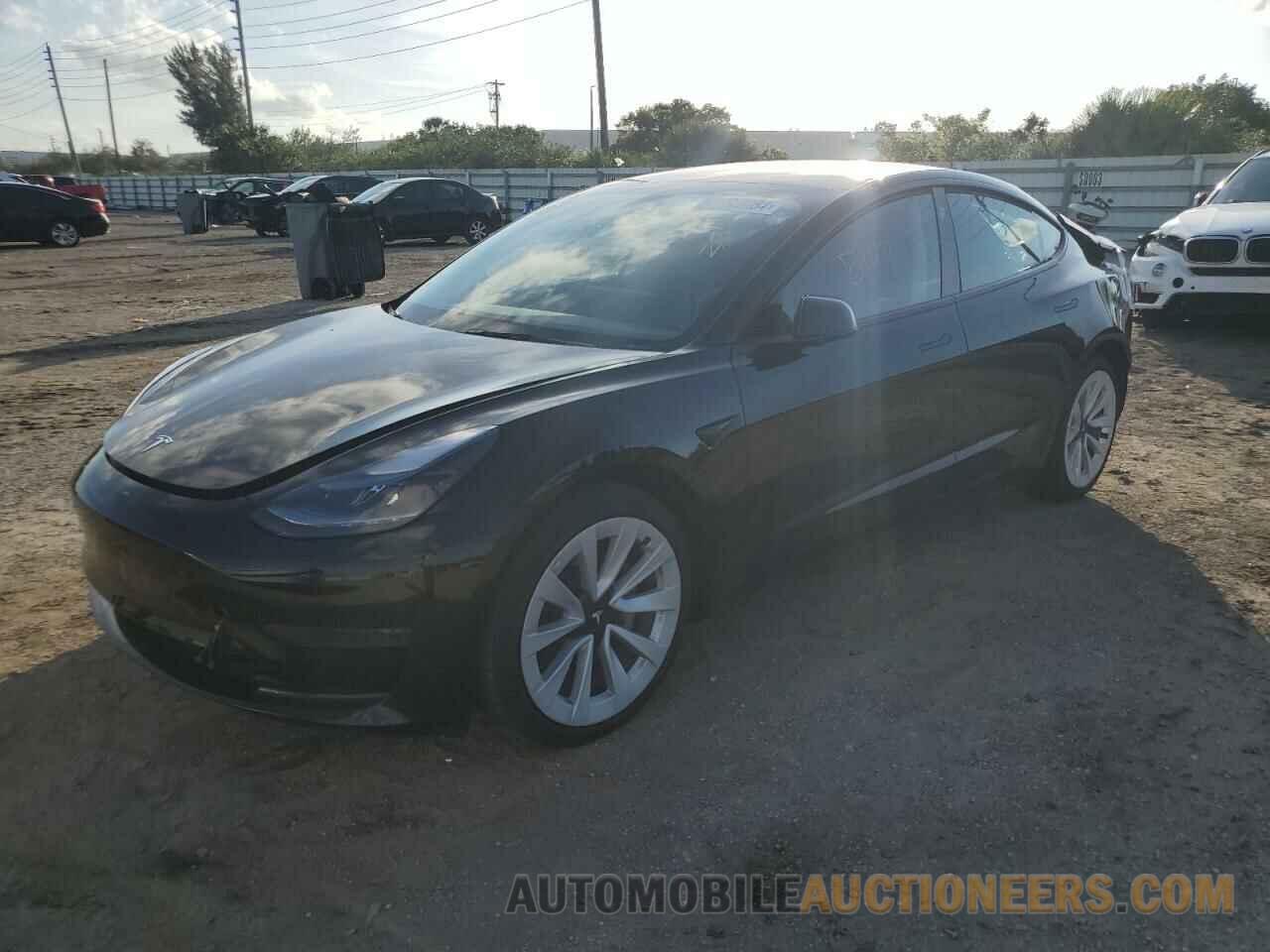 5YJ3E1EA7NF303761 TESLA MODEL 3 2022