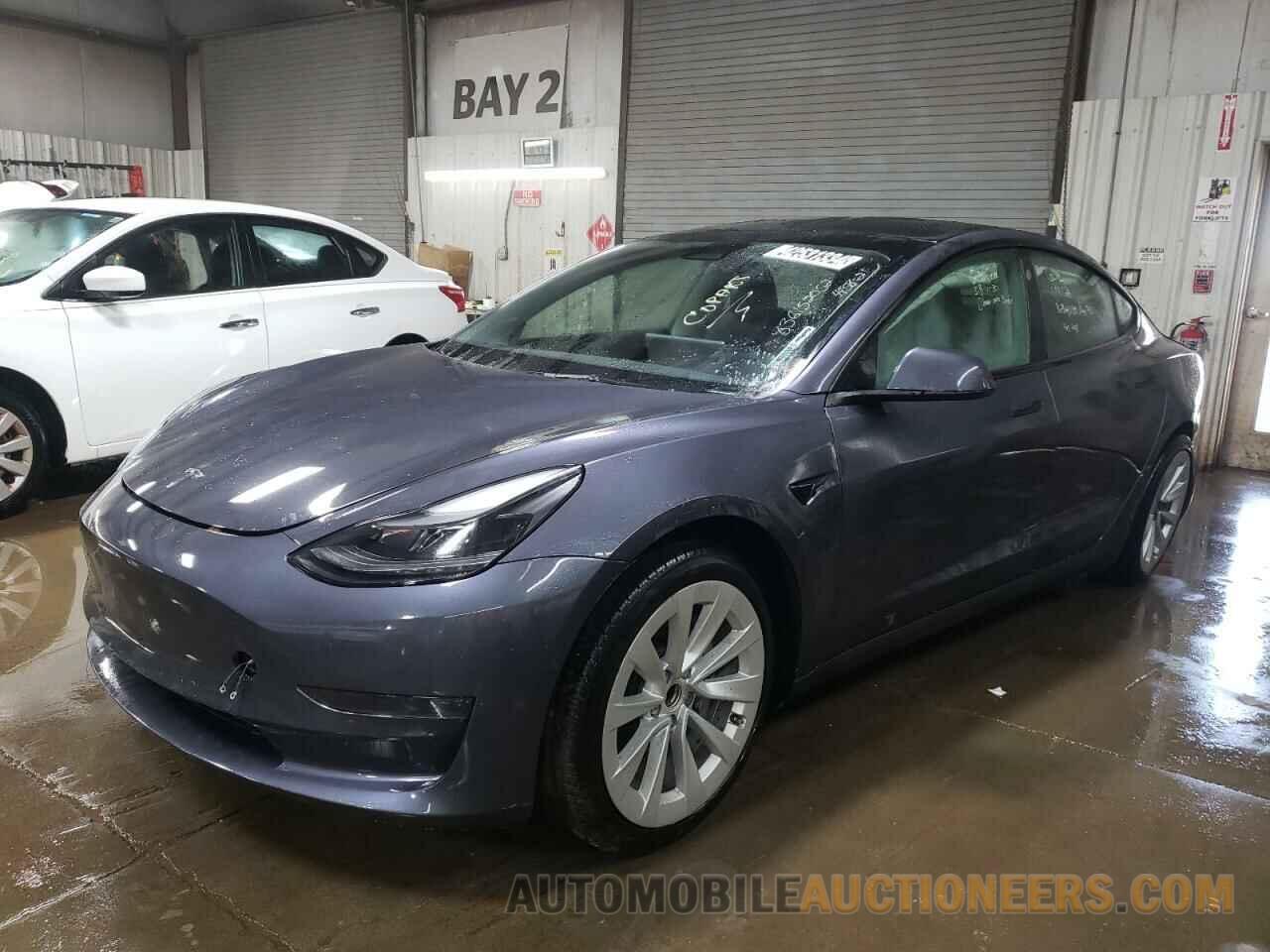 5YJ3E1EA7NF304697 TESLA MODEL 3 2022