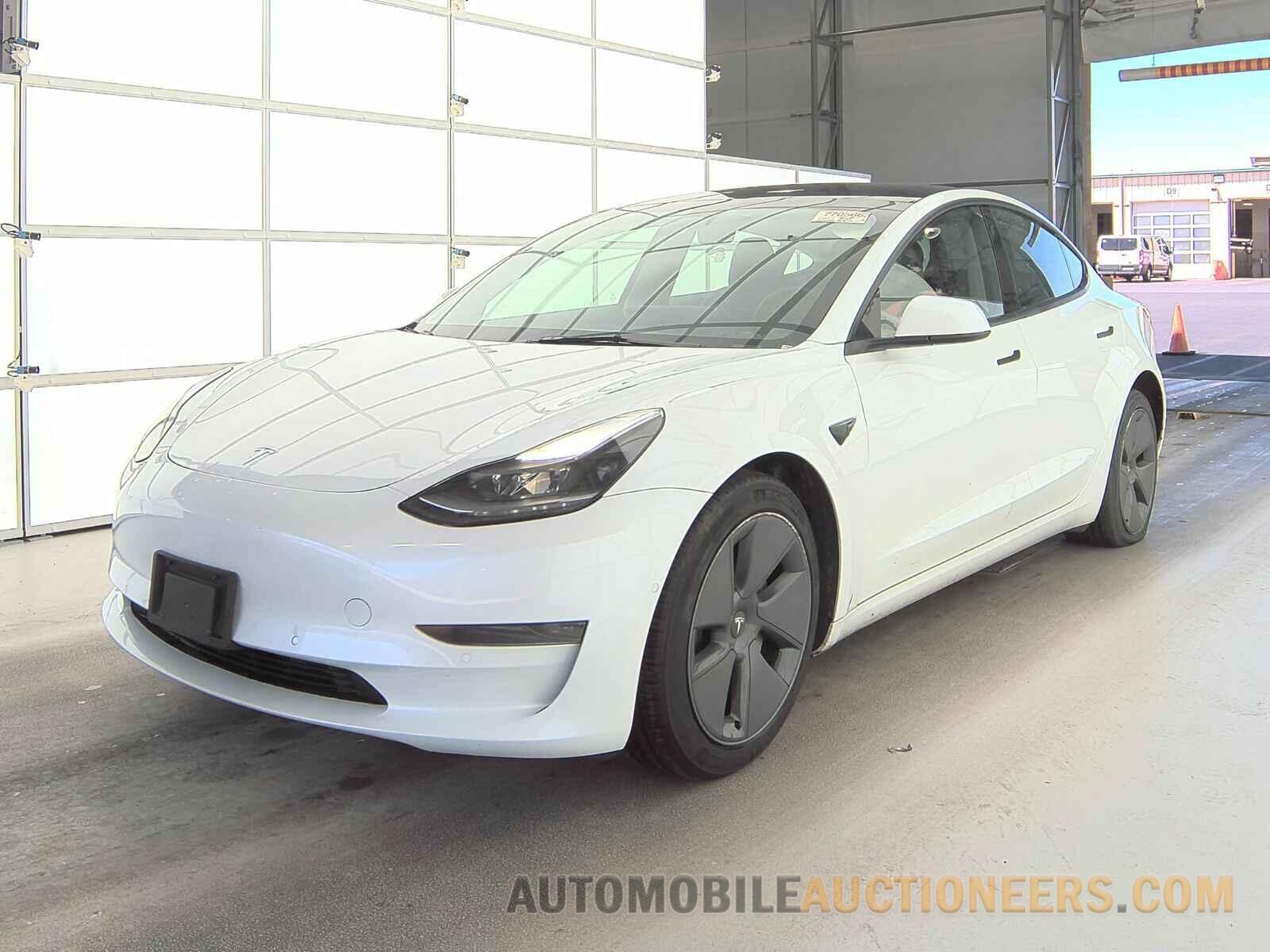 5YJ3E1EA7NF369792 Tesla Model 3 2022