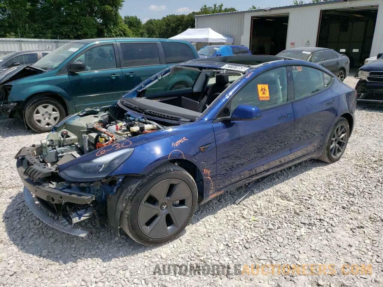 5YJ3E1EA7NF370389 TESLA MODEL 3 2022