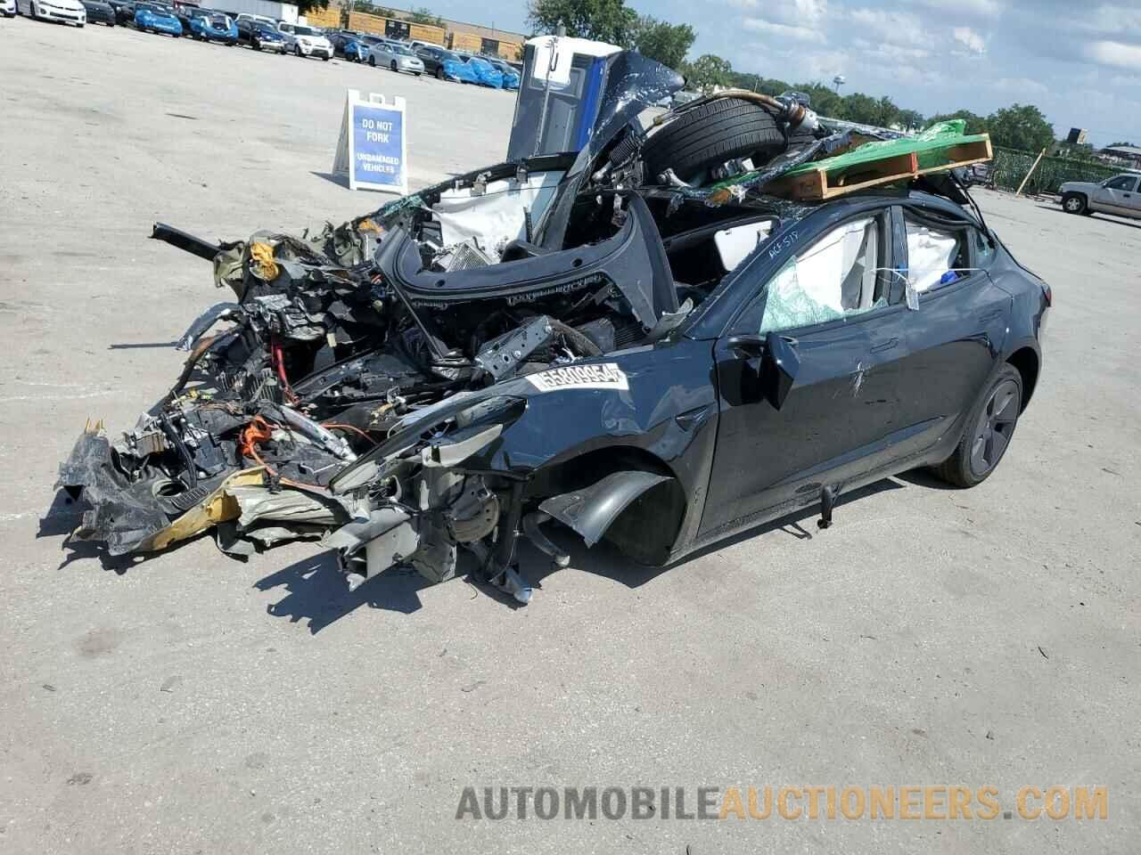 5YJ3E1EA7PF434028 TESLA MODEL 3 2023