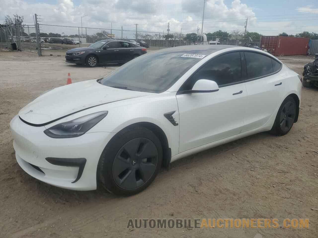 5YJ3E1EA7PF600533 TESLA MODEL 3 2023